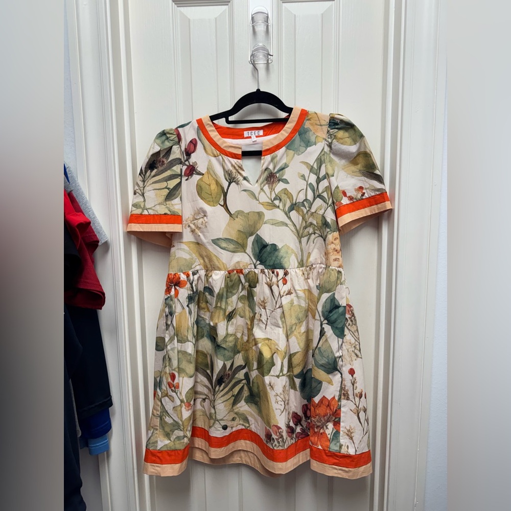 TCEC Dress SIZE L, with Orange Accents